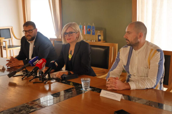 Rijeka plus će privremeno voditi Vlado Mezak, a Autotrolej Dijana Trošelj