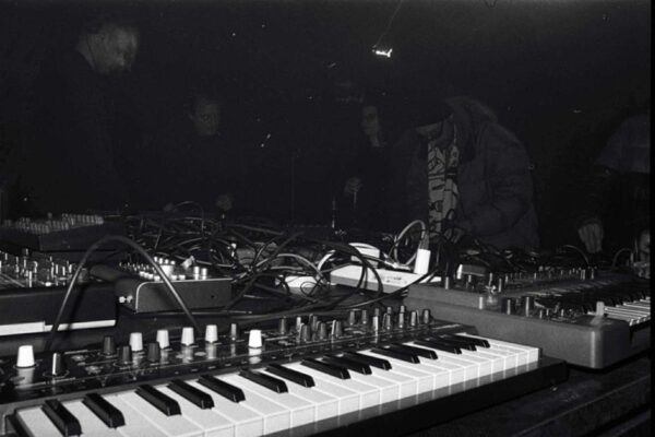 SYNTH JAM 17. LISTOPADA U KLUBU MANUAL
