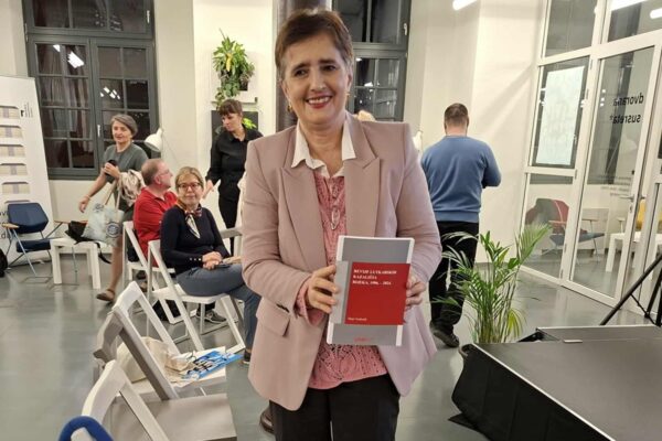 Lutkarstvo između znanosti i čuda: dvije knjige u čast 30. Revije lutkarskih kazališta