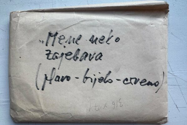 MENE NEKO ZAJEBAVA (PLAVO-BIJELO-CRVENO) ZLATKA KUTNJAKA U PETAK U GALERIJI O.K.