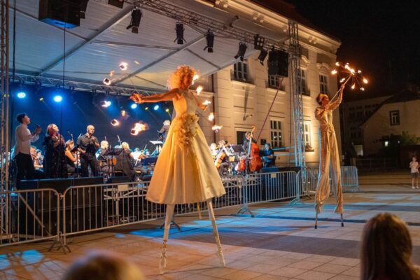 Zimska čarolija stiže u Benčić: paljenje lampica, cirkus, filmovi i dizajnerski sajam