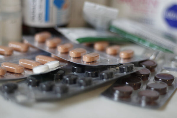 Mozak kao prazan označitelj: psihijatrijska farmakoideologija