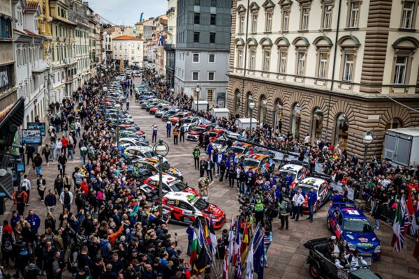 Rally se vratio kući: spektakularnim otvaranjem na Korzu započeo WRC Croatia Rally