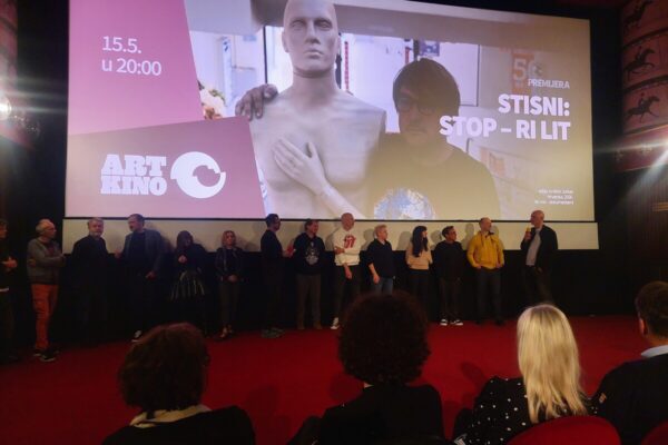 Održana premijera inovativnog izvedbenog dokumentarca Stisni: Stop – Ri Lit Film u Art-kinu