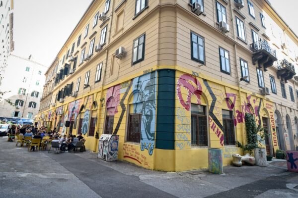 Tjedan pun programa u Palachu: znanost, mladi bendovi, Porto Etno, humanitarna akcija i Stonerizacija