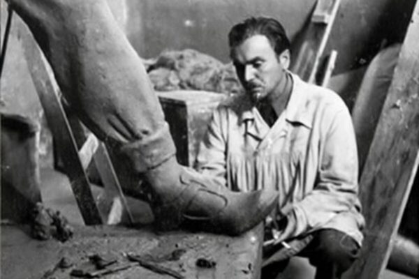 Na današnji dan 1938. otkriven je kasnije uništeni spomenik kipara Vinka Matkovića