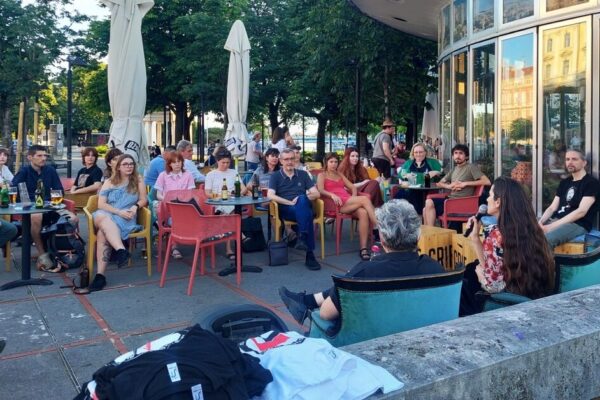 Antifašizam i pumpanje: Što danas znače prosvjedi u Srbiji, i koliko su oni antifašistički?