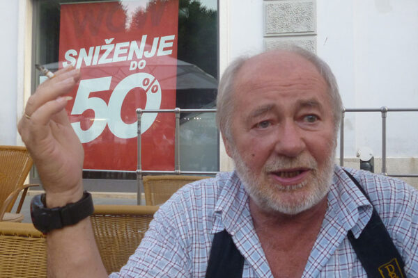 Mala interspecijska obitelj: Branko i njegova Sisi ili Sisi i njezin Branko