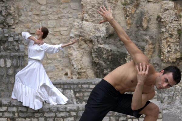 Riječke ljetne noći: Zrinjski u Parku heroja, Vivaldi u kortilu i balet u Principiju