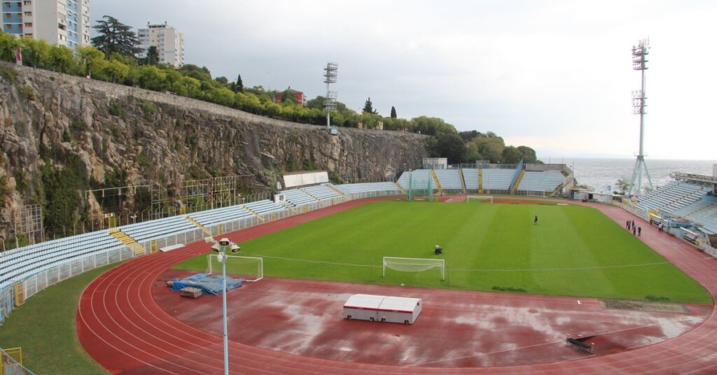 Kantrida ipak bez nebodera: Grad Rijeka želi graditi stadion uz pomoć države
