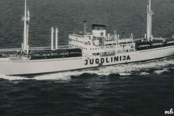 Na današnji dan 1954. Jugolinijin brod Dinara kreće iz Rijeke na novu liniju preko Sueskog kanala