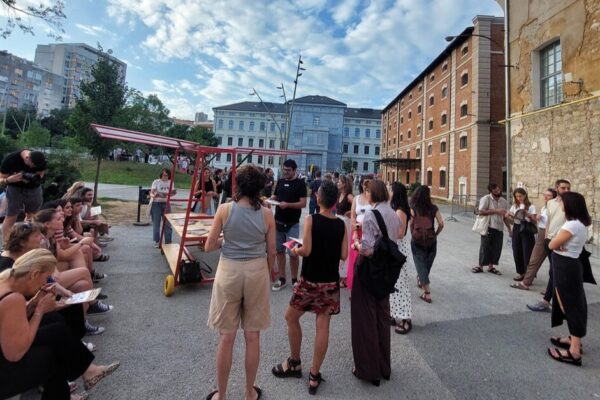 Predstavljen novi broj kvartovskog fanzina Benzine o kulturi, kreativnosti i pokušajima