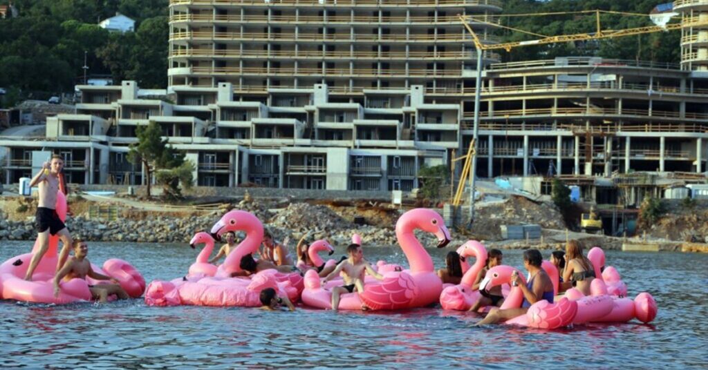 Od Milijane Babić preko Marina Miletića do Ive Vičića Arexxa: Plaža koje više nema još uvijek se može čuti