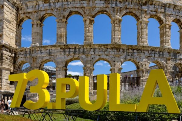 Pula ulazi u najfilmskiji tjedan godine: sedam dana filmskog slavlja pod zvijezdama