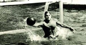 Na današnji dan 1925. rođen je vaterpolist Zdravko Ćiro Kovačić
