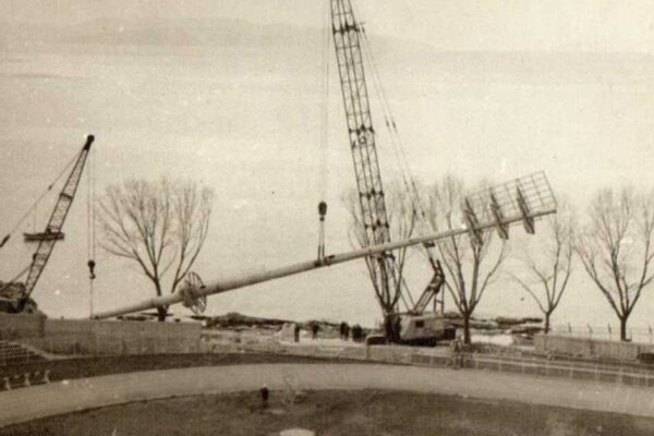 Na današnji dan 1975. postavljena je reflektorska rasvjeta na Kantridi
