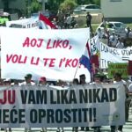Dok smo gledali što je napisano na muralu, zaboravili smo pogledati što je zakopano ispod njega