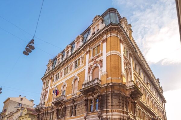 „Rijeka – Fiume, Fiume – Rijeka“: izložba na Korzu povodom 80 godina Zajednice Talijana
