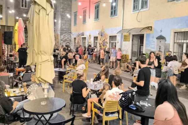 Rock i blues klasici, Lovro Mirth i povratak u osamdesete: predzadnji ljetni vikend u Palachu