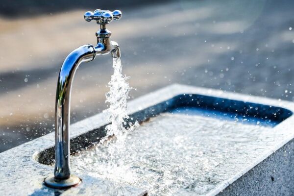 PFAS prodro u podzemne vode kod Gospića: Zavod hitno poziva vlasnike bunara i cisterni da se jave