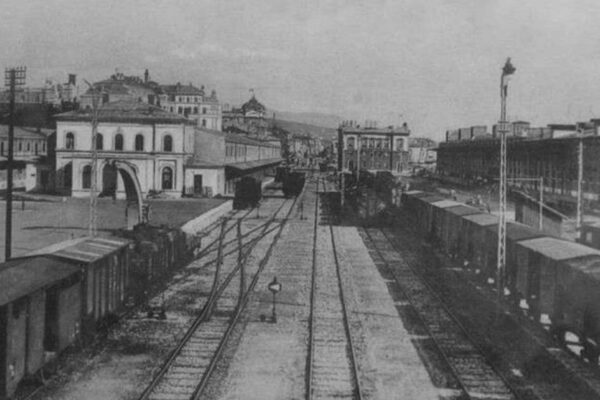 Na današnji dan 1945. održana je Riječka konferencija čime je uređen željeznički promet Rijeke i Sušaka