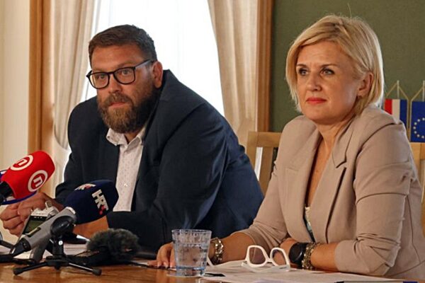 Rijeka u petak raspisuje natječaje za 13 pročelnika, Galeb ide Rijeka sportu na deset godina