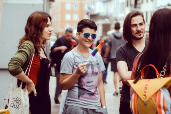 Smoqua slavi deset godina: jubilarni festival otvara „poqueerivanje“ Art-kvarta i retrospektiva prvog desetljeća