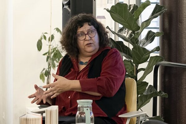 Nataša Govedić i Frida Šarar u GKR: Poezija kao prva pomoć i sloboda pisanja