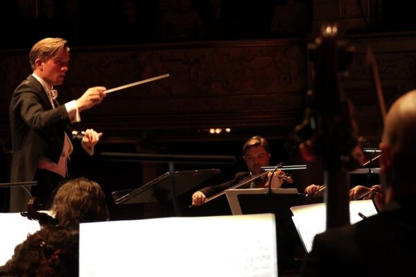 Mahler i Bruckner u Kapucinskoj crkvi: Riječki simfonijski orkestar otvara novu koncertnu sezonu