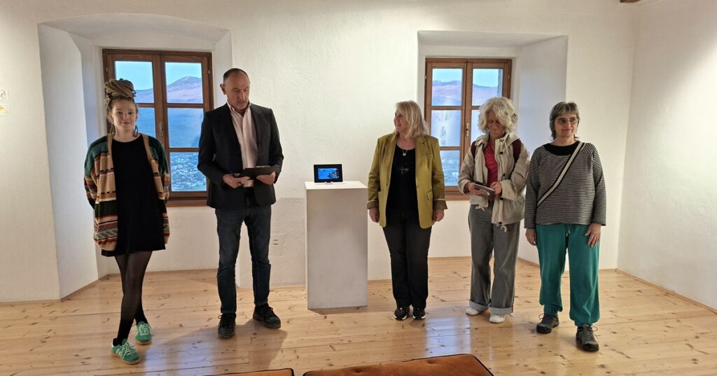 Trideset godina Umjetničke kolonije Grobnik: Pet umjetnica, pet pogleda na prostor koji ne prestaje nadahnjivati