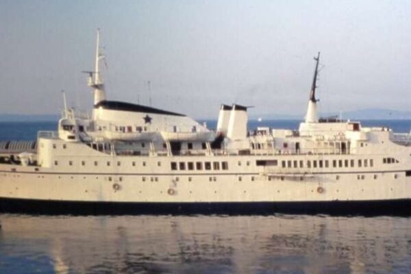 Na današnji dan 1991. iz Rijeke isplovljava humanitarni konvoj Libertas